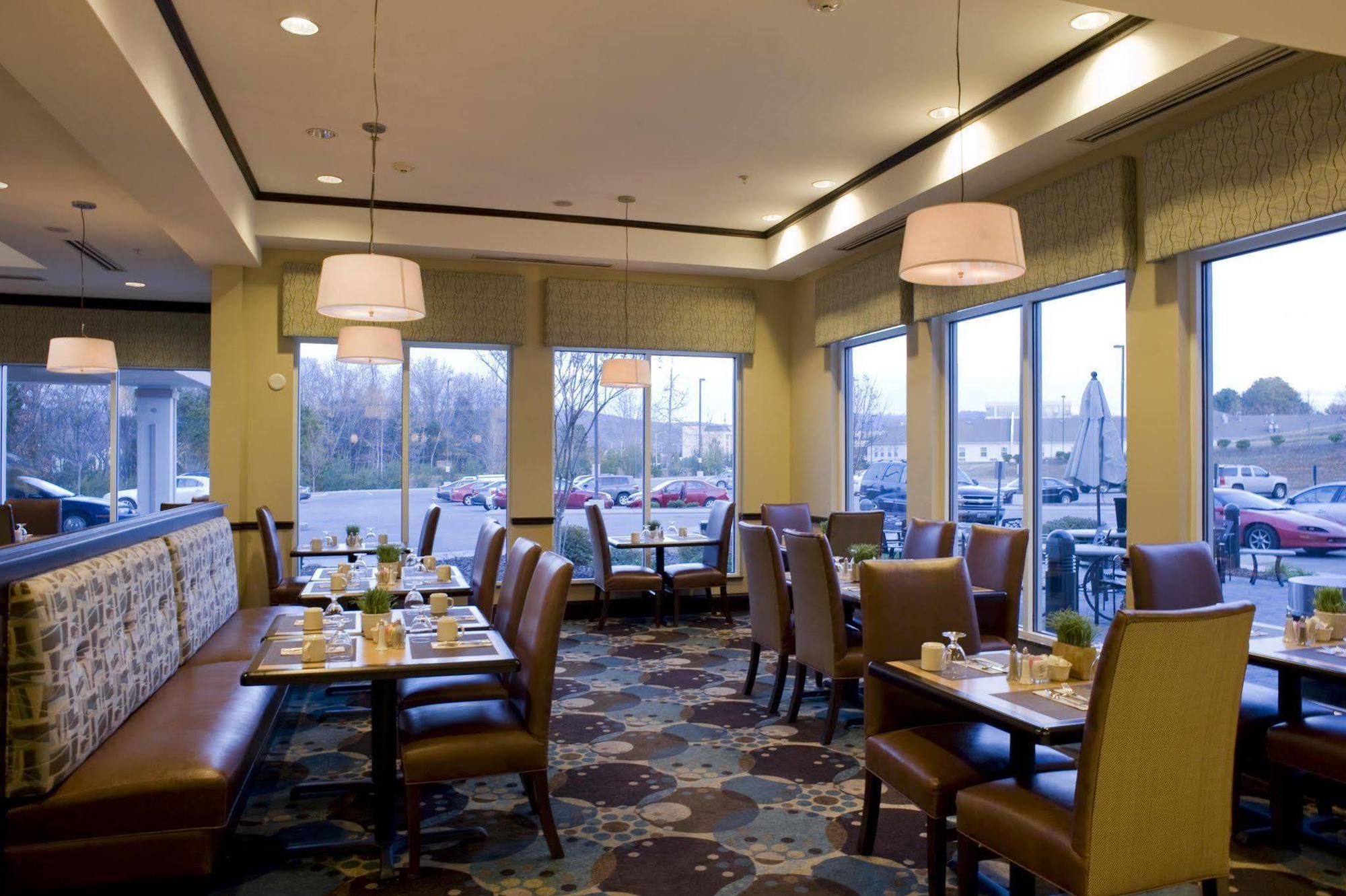 Hilton Garden Inn Huntsville South/Redstone Arsenal Restaurace fotografie